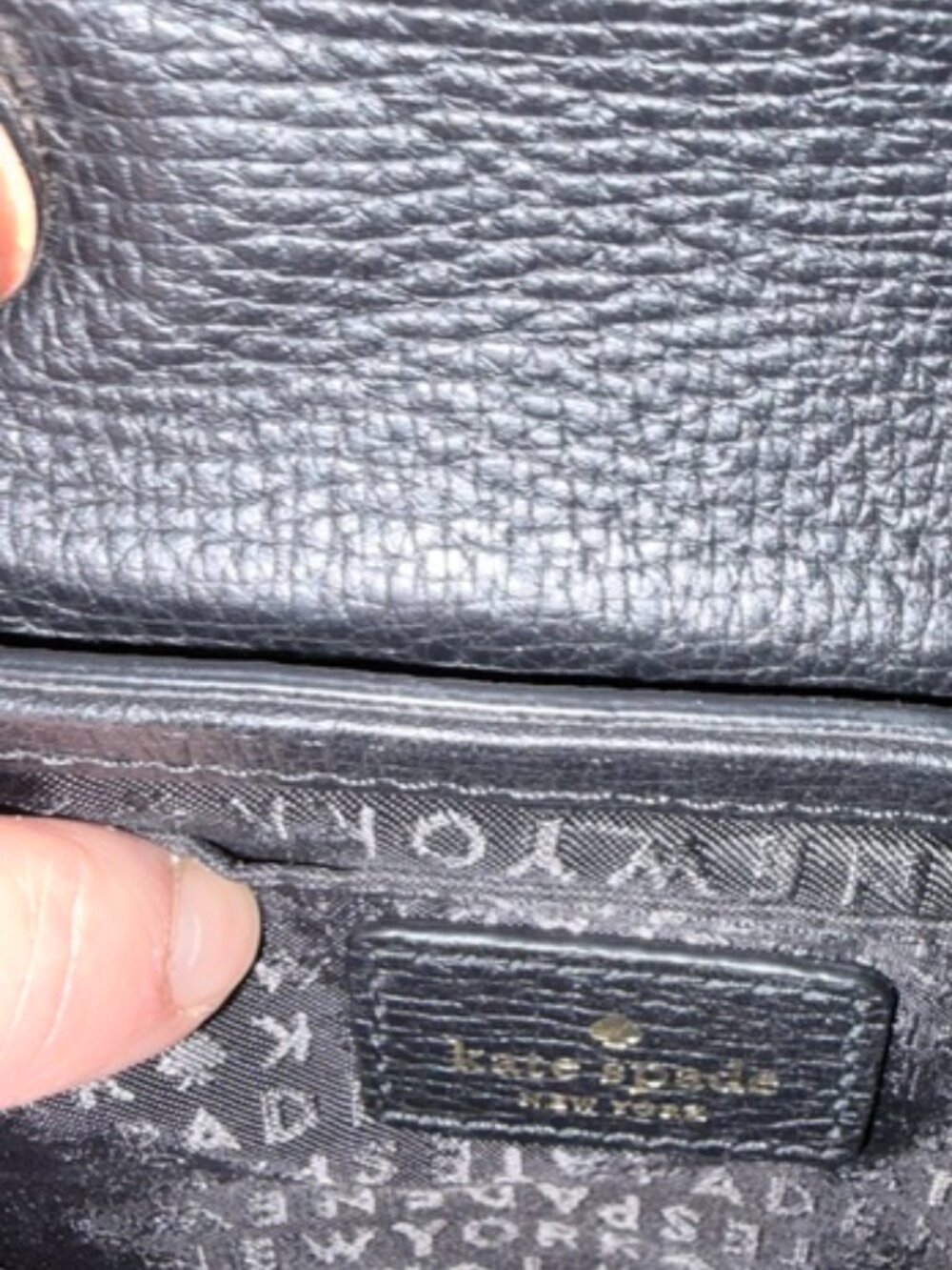 Chain Wallet - Picture 3 of 4
